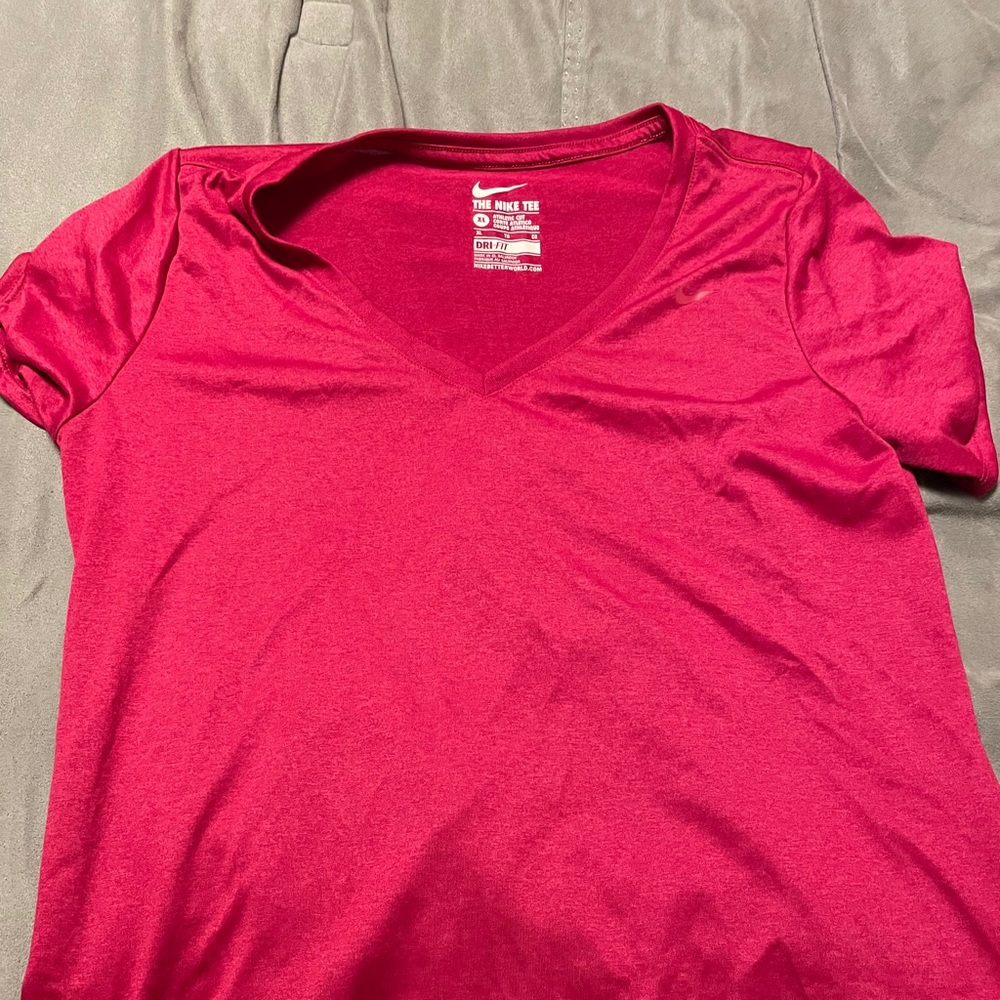 Dry fit Nike tee